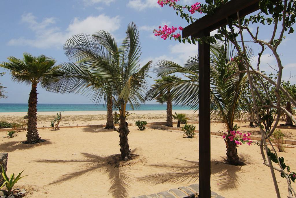 Vilas Praia Chaves Rabil Exterior photo