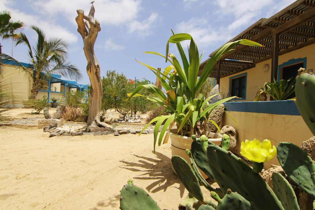 Vilas Praia Chaves Rabil Exterior photo