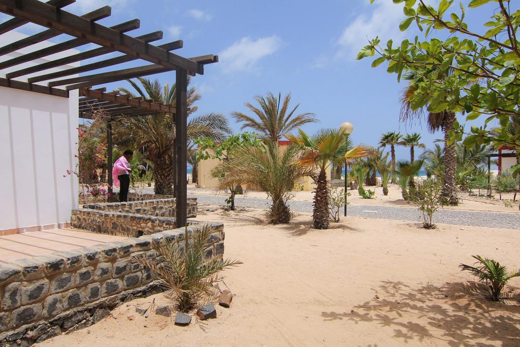 Vilas Praia Chaves Rabil Exterior photo