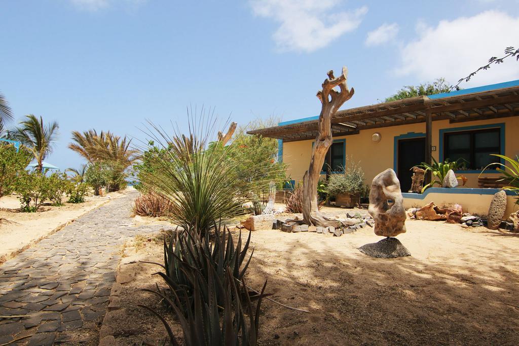 Vilas Praia Chaves Rabil Exterior photo