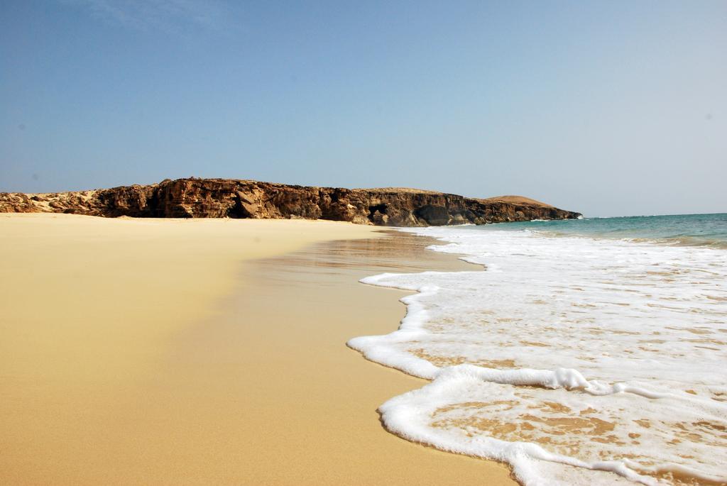 Vilas Praia Chaves Rabil Exterior photo